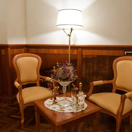 Hotel Capys-3